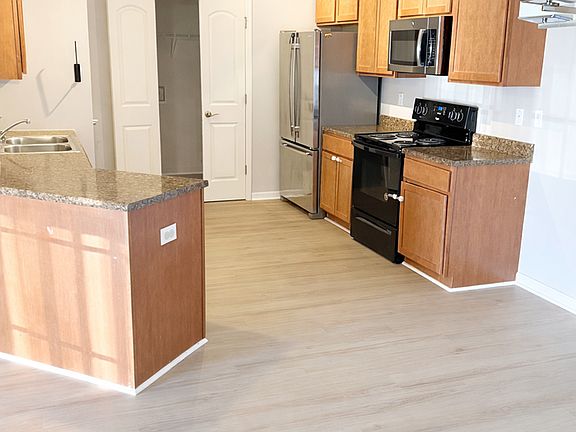 2nd image of 6421 Brookfield Court Dr APT 105