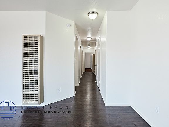 4th image of 1035 Raymond Ave #60484458