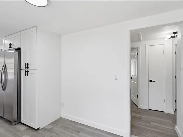 1723 E Idell St — Photo 10