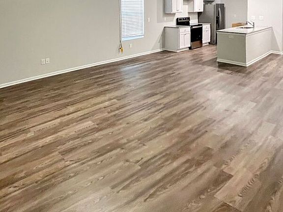 4th image of 6914 Bellefontaine Ave