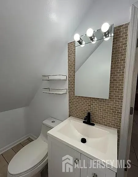 119 Columbus Pl #1 — Photo 6