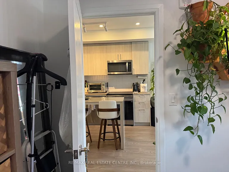 3250 Carding Mill Trl #418 — Photo 6