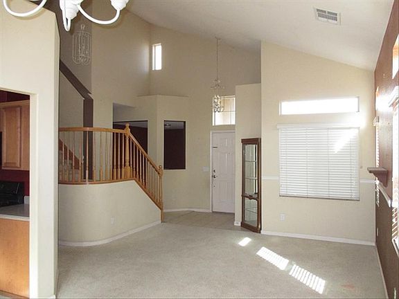 3rd image of 1814 Forest Creek Ct