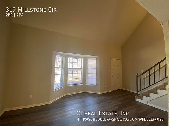2nd image of 319 NW Millstone Cir