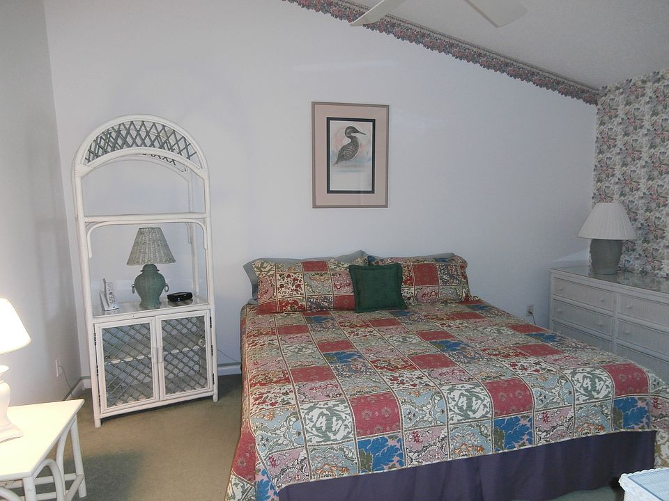 1st image of 4009 Silver Palm Dr