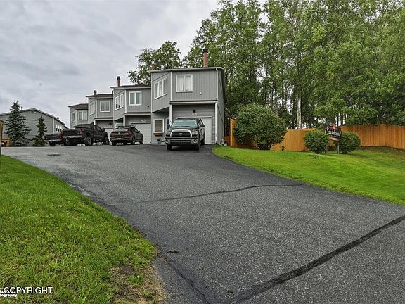 2nd image of 347 Dailey Ave #2A