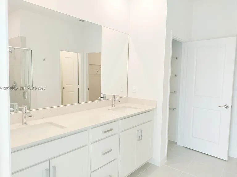1416 Haywagon Trl #1416 — Photo 10