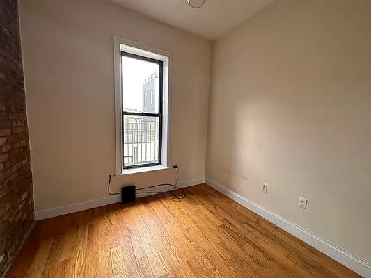 Rented by Massada Home Sales Inc | media 8