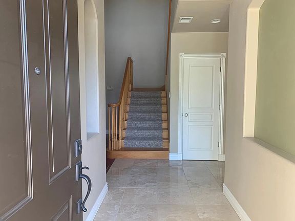 2nd image of 640 Calle Buena Vis