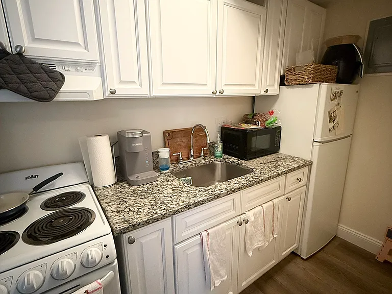 176 N Beacon St #1 — Photo 3