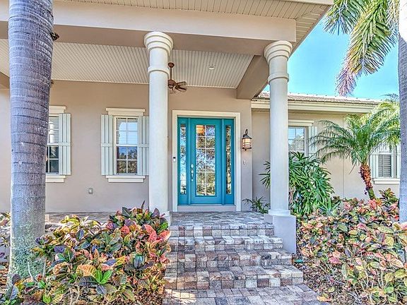 3rd image of 5402 Merritt Island Dr