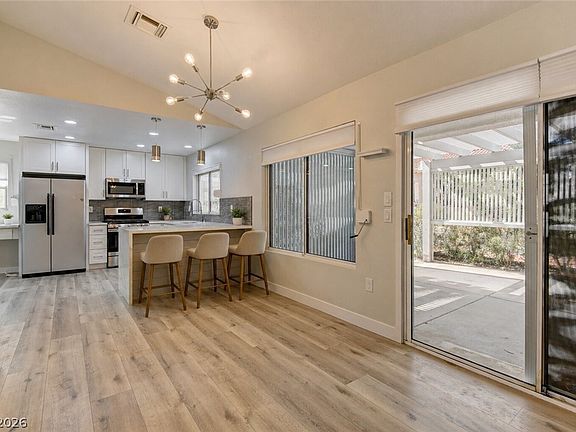 3rd image of 8805 Sundial Dr
