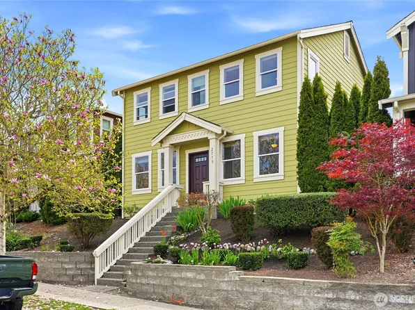 2773 NE Magnolia Street, Issaquah, WA 98029