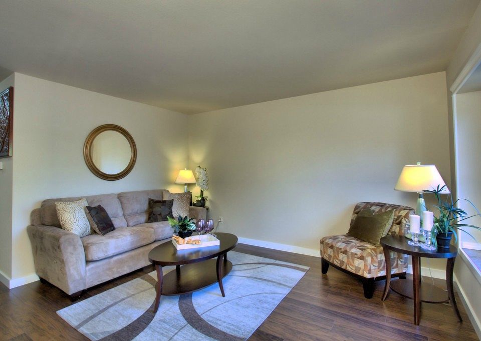 1st image of 22834 NE 25th Way