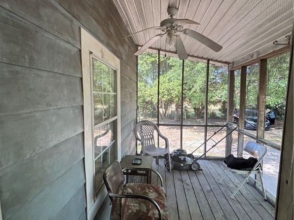 713 E Divine St, Dunn, NC 28334