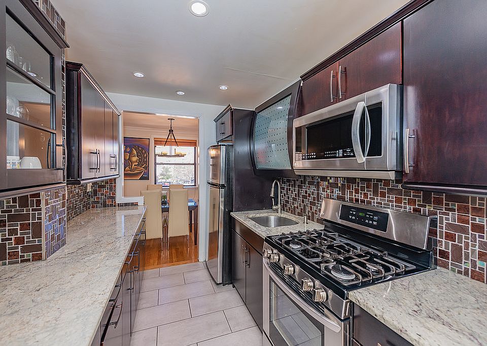 Granite Kitchen