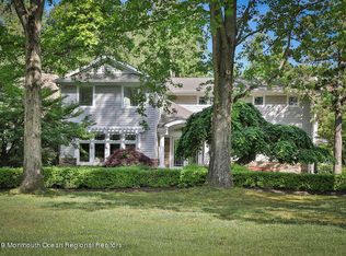 8 Post Rd, Rumson, NJ 07760