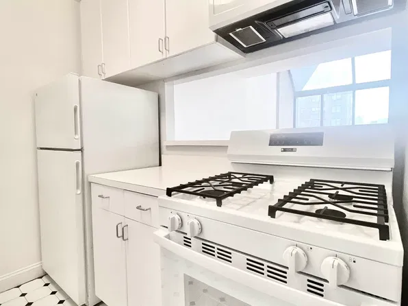 153 East 32nd Street #11F, photo 4