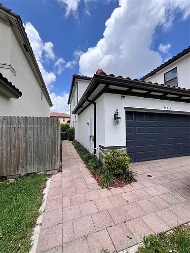 24836 SW 118th Ave #0 Photo 1