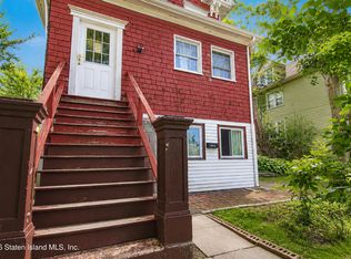 145 Corson Ave, Staten Island, NY 10301