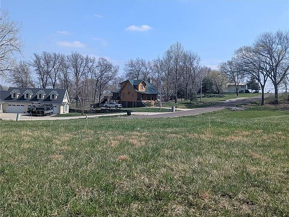 4th image of 1857 Lake Viking Ter