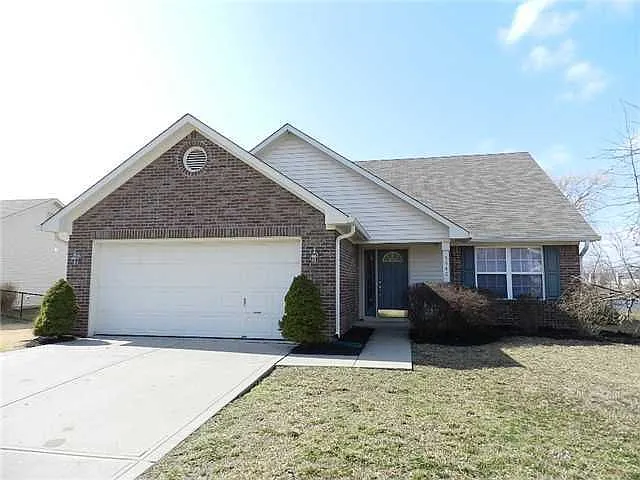 5940 Candlewick Dr photo 1
