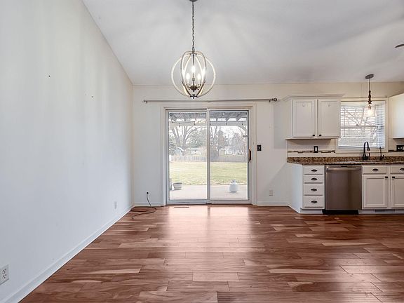 4th image of 51558 Walerko Dr
