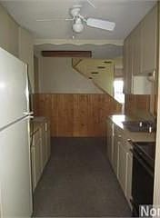 3rd image of 150 Canabury Ct