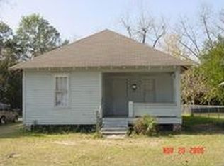 810 Sweat St, Waycross, GA 31501