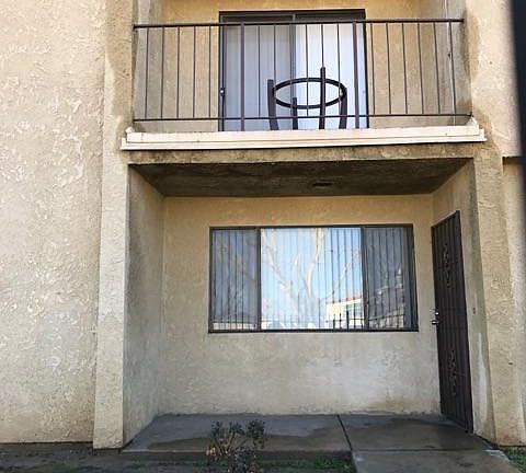 2nd image of 44200 Kingtree Ave Unit 4