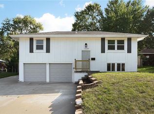 15209 E 48th St, Kansas City, MO 64136