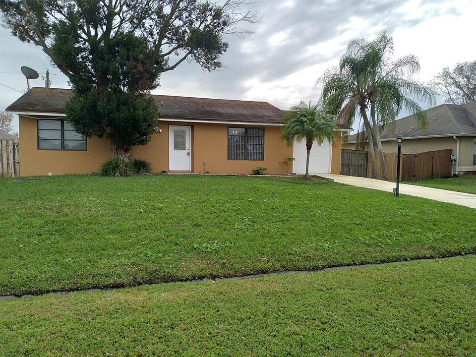 1st image of 554 SW Ester Avenue