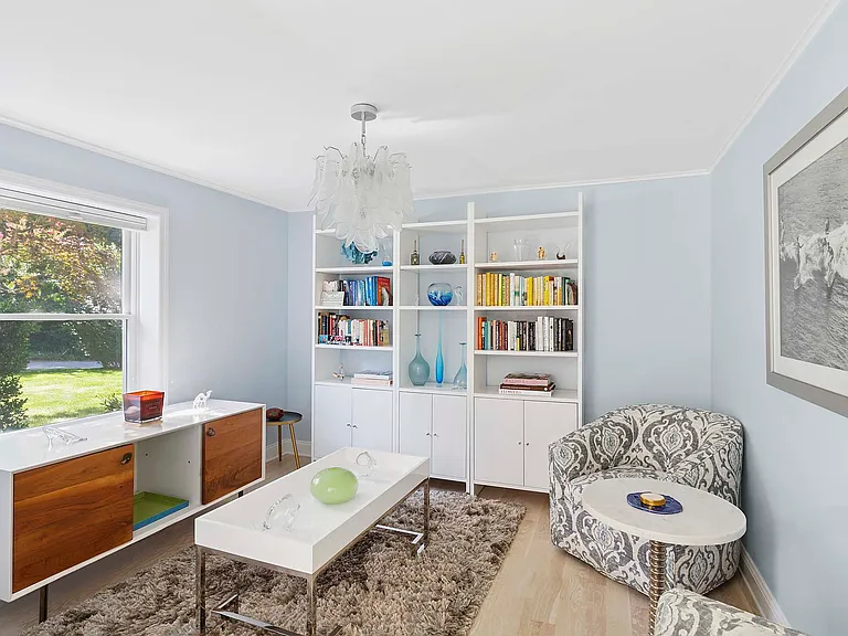 25 Bishops Ct — Photo 7