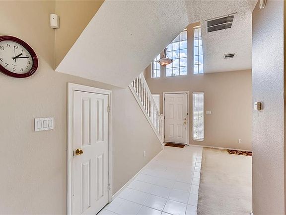 5th image of 1119 Wild Cherry Dr
