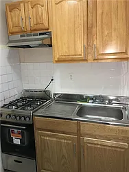 Rented by R New York