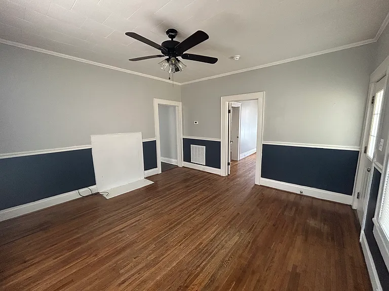 73 Douglas Ave NW — Photo 10