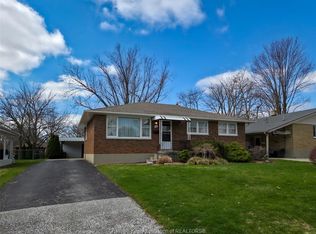 64 Coverdale St N, Chatham Kent, ON
