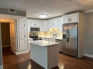 7923 Montero Dr #E6, Prospect, KY 40059