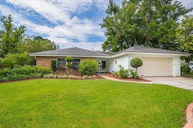 1st image of 470 Eagle Cir