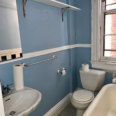 3rd image of 2521 W Grace St #1