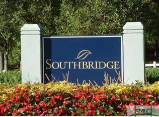 17 E Oak Crest Dr, Savannah, GA 31405