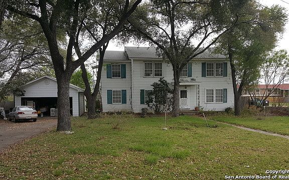 2nd image of 114 E Quill Dr