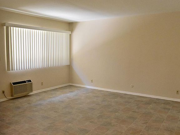 2nd image of 18540 Vincennes St APT 6