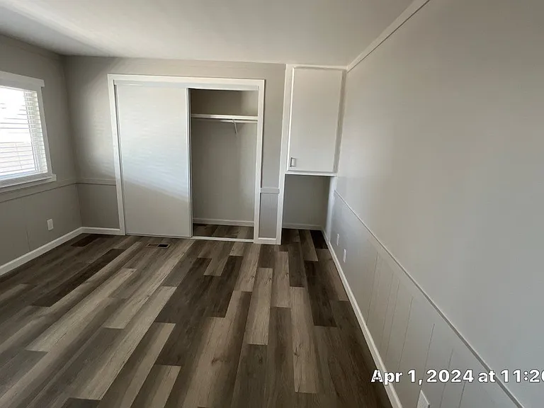 738 Swan Dr — Photo 25