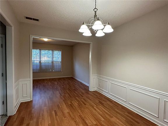 5th image of 7235 Treyburn Dr