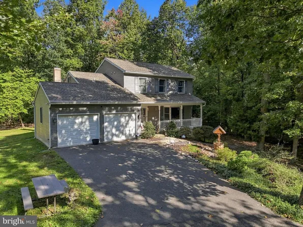 2020 Upper Ridge Rd, Green Lane, PA 18054