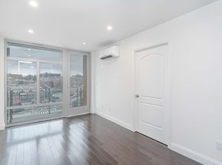 46-02 70th St #4J, Woodside, NY 11377