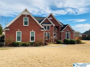 17118 Forest Hill Dr, Athens, AL 35613