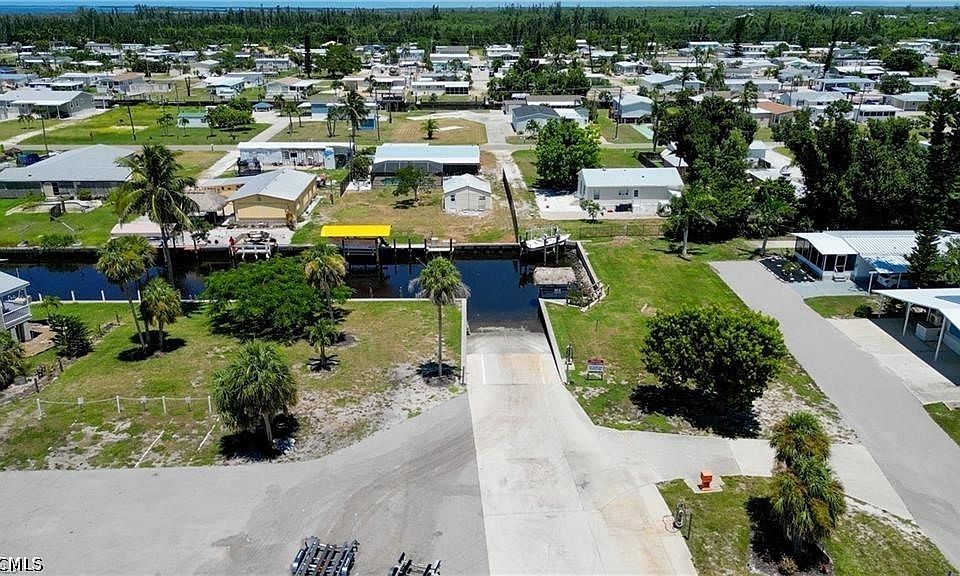 1st image of 7144 Ladyfish Dr