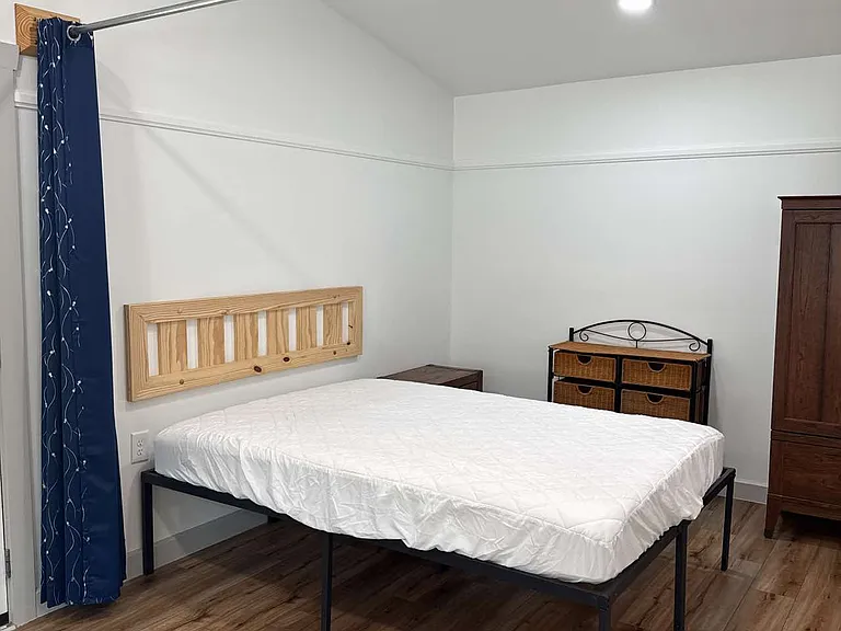 129 California St #1 — Photo 19